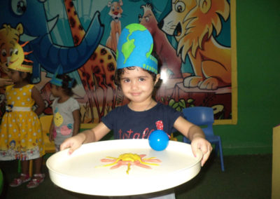 STEM activity at Little Legends